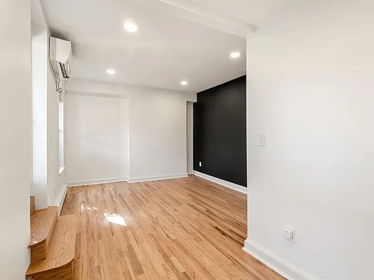 97 Waltham St #4 — Photo 13