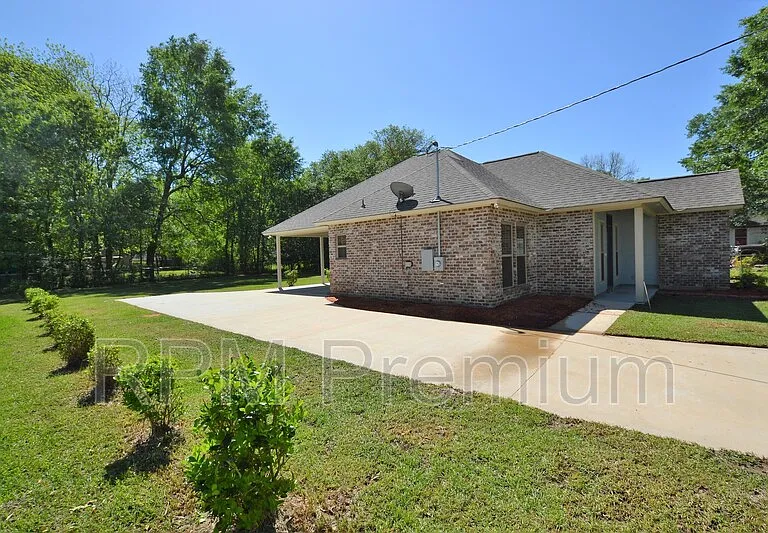 4836 Rollins Rd — Photo 6