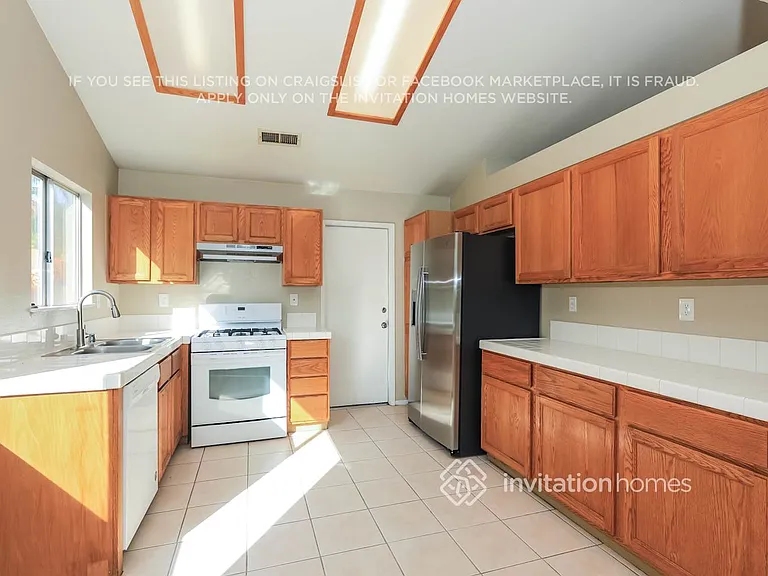 28663 Eridanus Dr — Photo 8