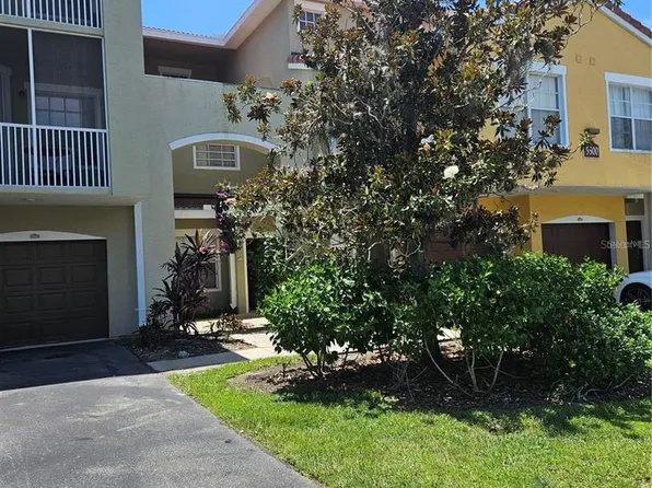 5500 Bentgrass Dr #112, Sarasota, FL 34235
