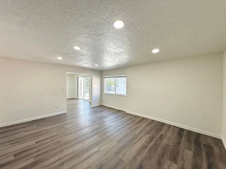 3053 E Branch Dr — Photo 9