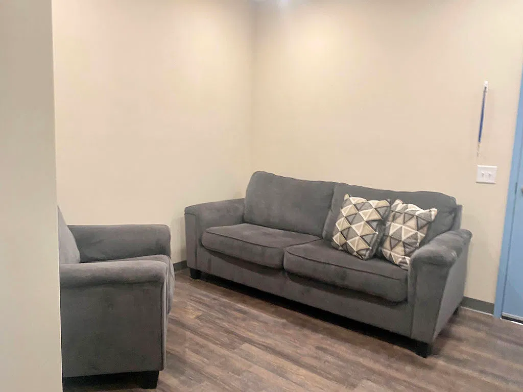 2 bed, 1000 sqft, $2,000 — Photo 4