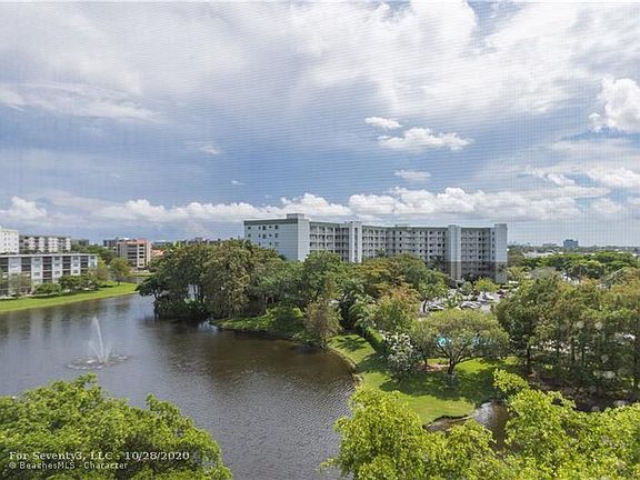 4th image of 2240 N Cypress Bend Dr APT 707