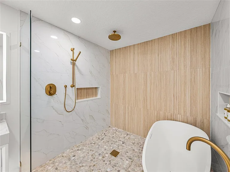 6709 Cardinal Dr S — Photo 27