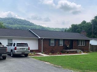 43 McGeorge Ln, Pineville, KY 40977