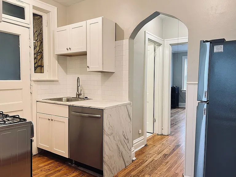 4902-06 Itaska St #4904-25 — Photo 1