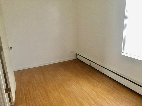 Bedroom #2 no closet