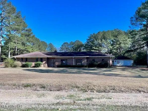 5706 Highway 35 S, Kosciusko, MS 39090