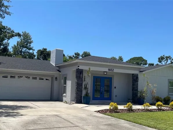 1652 Georgetowne Blvd, Sarasota, FL 34232