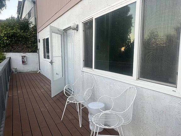 4th image of 737 San Bruno Ave APT 2