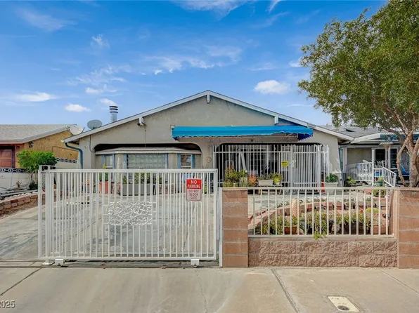 405 Longtree Ave, Henderson, NV 89011