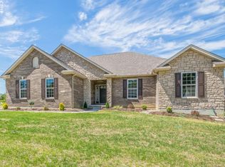 5435 Foxglove Dr, Fairfield, OH 45011