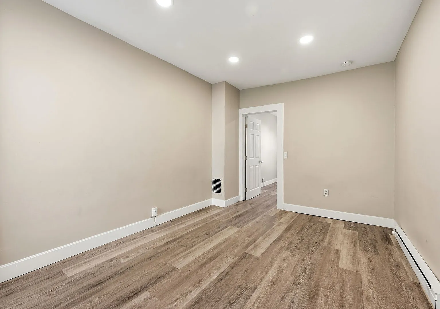 26 W. North Street — Photo 3