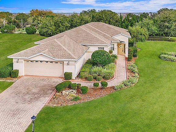 2nd image of 38949 Harborwoods Pl