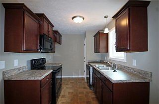 5th image of 1819 Camelot Dr Lot 118