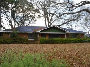 2701 Sweetbriar Rd, Montgomery, AL 36109