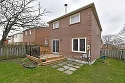 19 Grover Dr — Photo 4