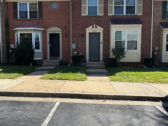 3rd image of 14841 Ashford Pl
