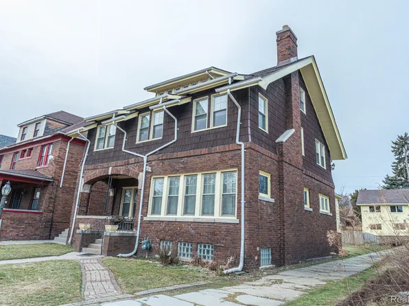 39 Colorado St, Highland Park, MI 48203