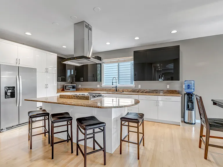 Chef's Kitchen 3