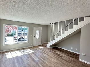 126-140 Melody Ln #128, Costa Mesa, CA 92627