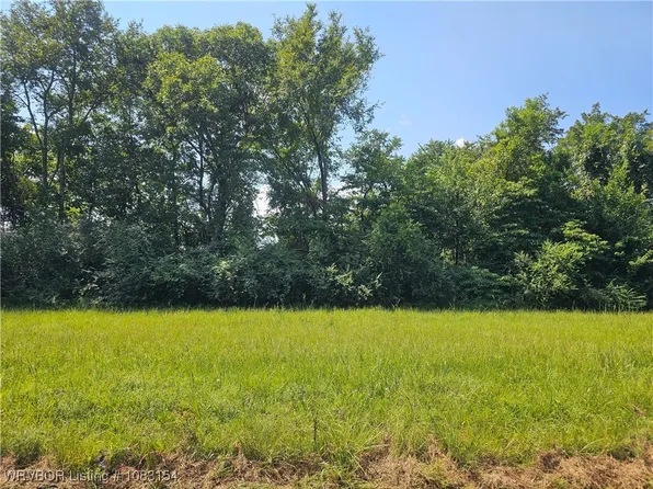 Maple St, Scranton, AR 72863