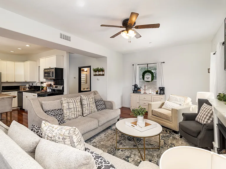 34627 Apache Dr — Photo 3