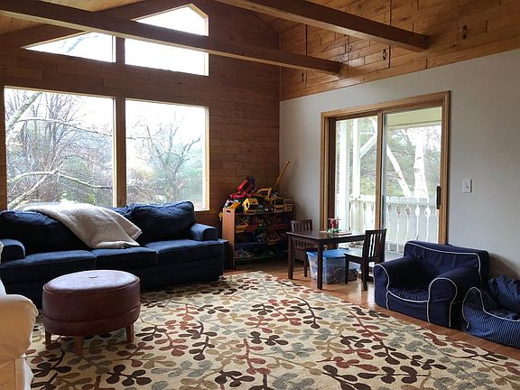 fam room 