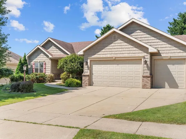 367 North Bergamont Boulevard, Oregon, WI 53575