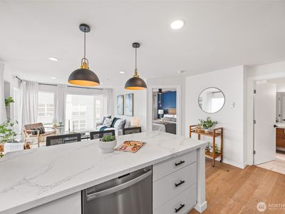 323 Queen Anne Avenue N #502, Seattle, WA, 98109