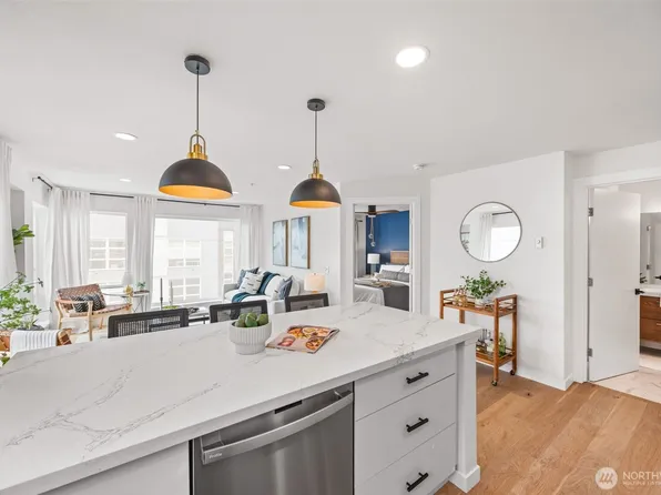 323 Queen Anne Avenue N #502, Seattle, WA 98109