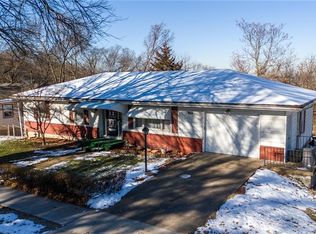 966 Shawnee Rd, Kansas City, KS 66103