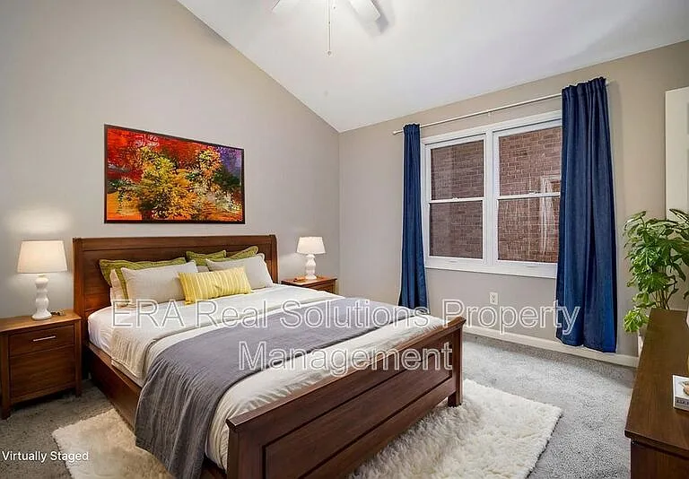2132 Gilbert Ave #A — Photo 10