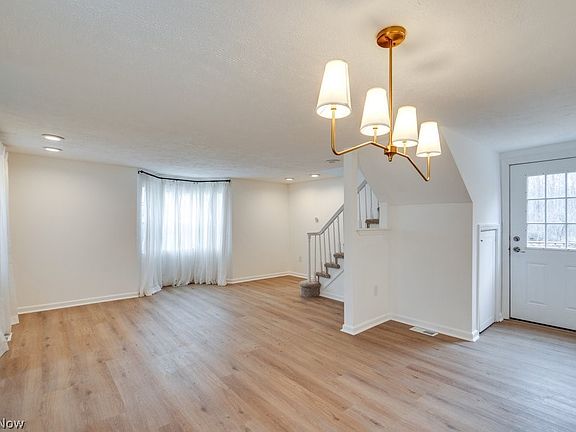 4th image of 860 Brunsdorph Rd