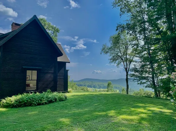 141 Franklin Hill Rd, Colrain, MA 01340