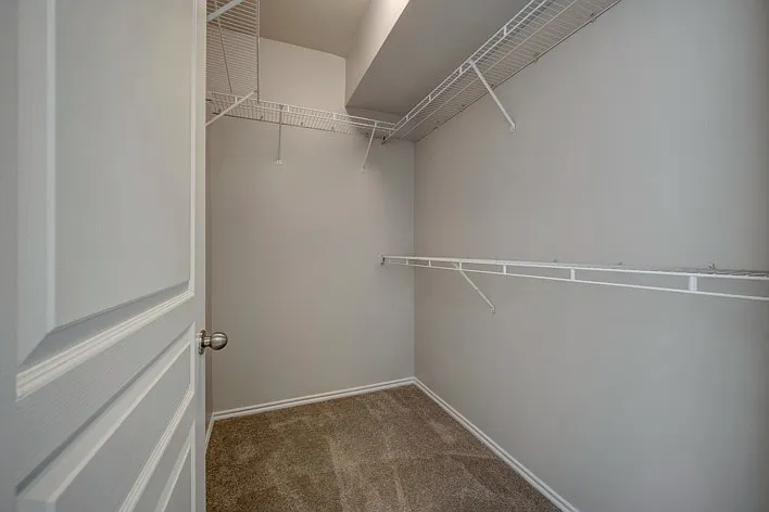 The Metro Apartments — Photo 32