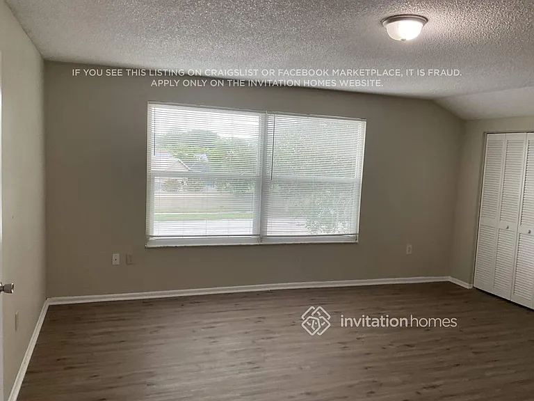 12006 W Pond Way — Photo 12