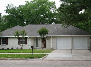 1314 Hitherfield Dr, Sugar Land, TX 77498