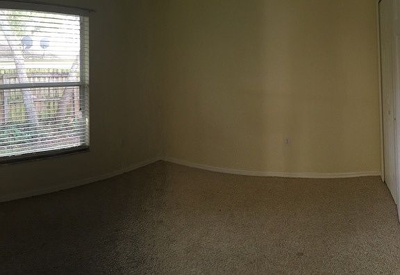 4th image of 381 W De Carlo Dr