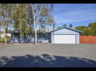 11912 Wide Hollow Rd, Yakima, WA 98908