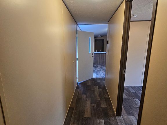 4th image of 4011 Westover Dr #8