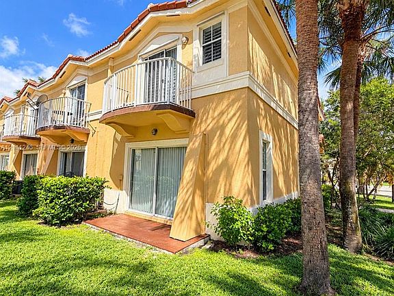 2nd image of 12902 SW 30th St #133