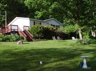 N9278 County Road G, Iola, WI 54945