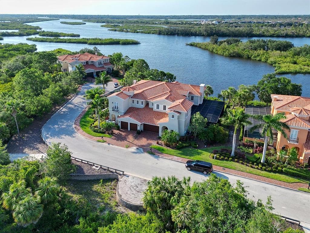 1035 Fish Hook Cv #1035, Bradenton, FL 34212 | Zillow