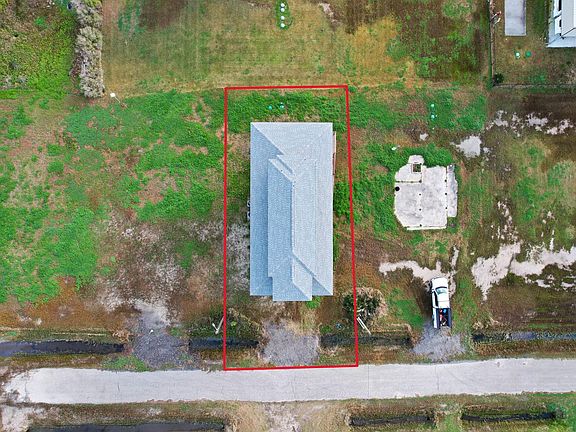 4th image of 1042 N Margaret Rd