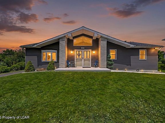 2nd image of 297 Vanessa Dr