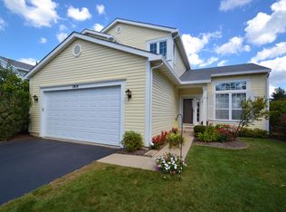 7414 Korbel Dr, Gurnee, IL 60031