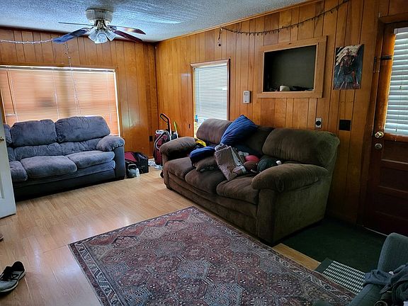 2nd image of 304 Chism Ave