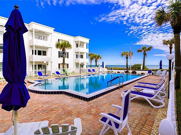 3rd image of 1926 Ocean Shore Blvd APT 110