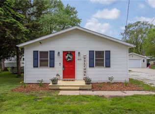 4670 NE 28th Ct, Des Moines, IA 50317